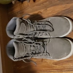 Lugs gray soft boots